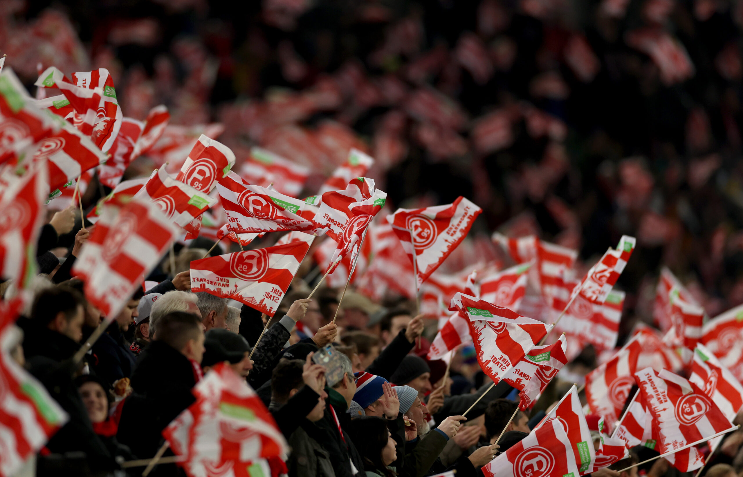 Fortuna Düsseldorf cerca de regresar a la Bundesliga