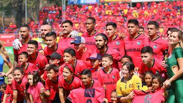 Mixco y Municipal inician la serie final