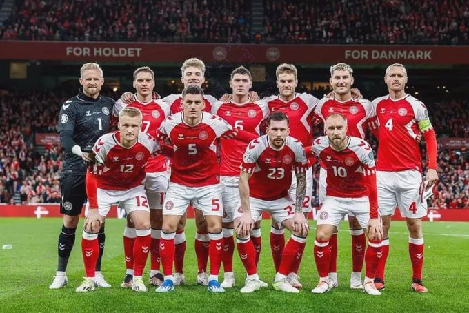 26 Alemania y Dinamarca