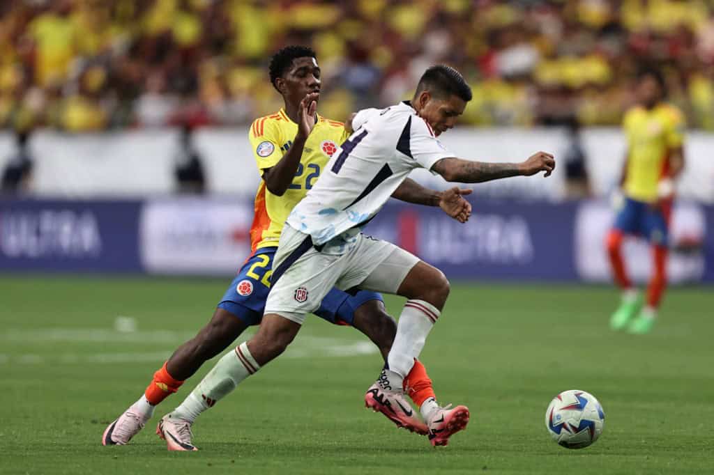 28 Colombia Busca Continuar