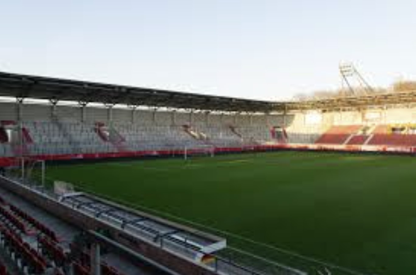Internacional busca revertir su suerte