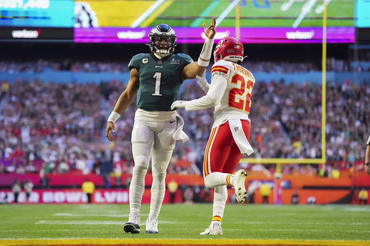 Kansas City Chiefs vs. Philadelphia Eagles: Un Super Bowl con historia en juego