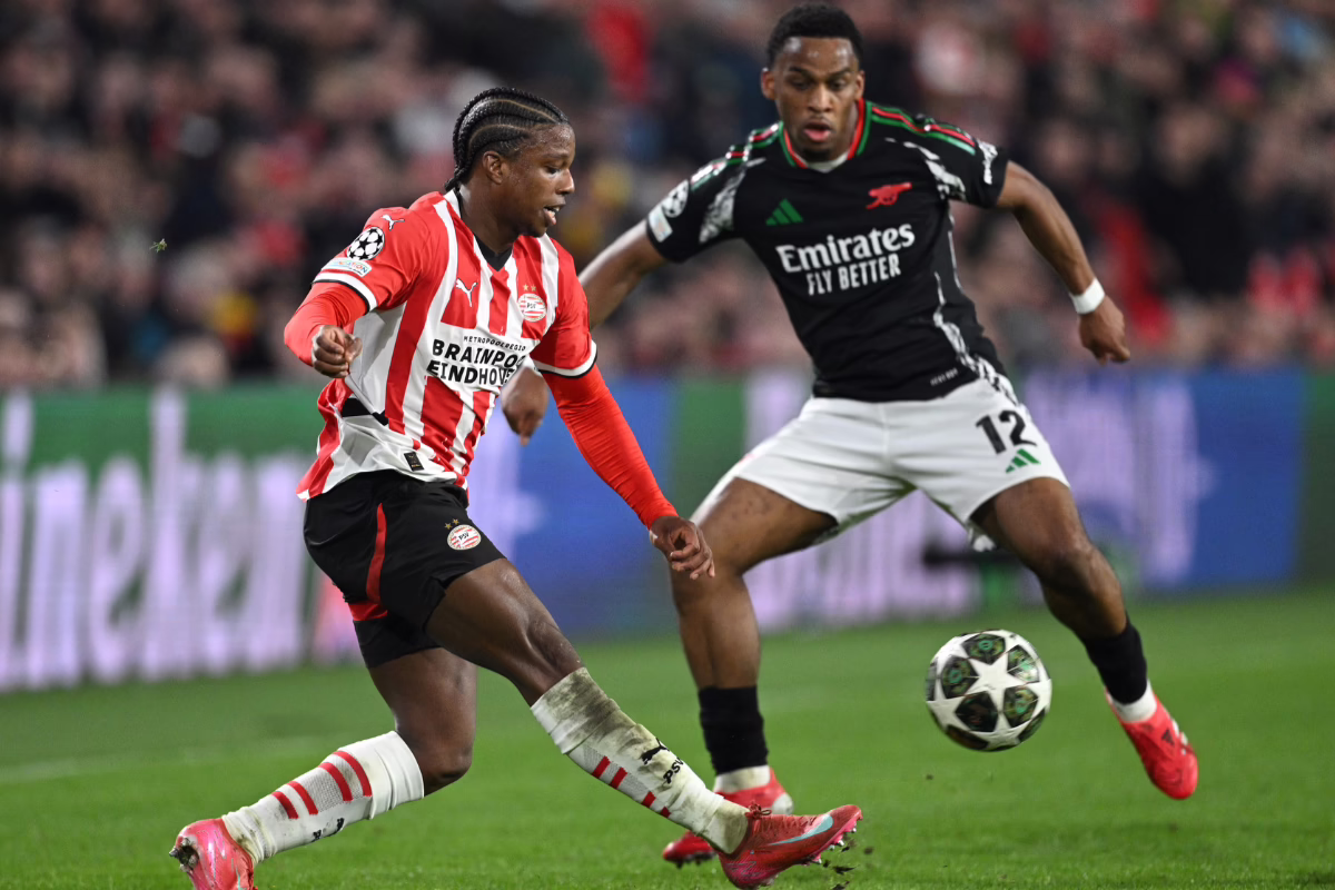 Arsenal, con un pie en los cuartos de final tras una goleada histórica